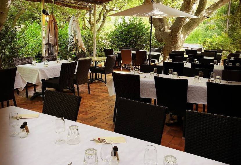 Le Restaurant - La Source Du Grozeau - restaurant BEAUMONT-DU-VENTOUX